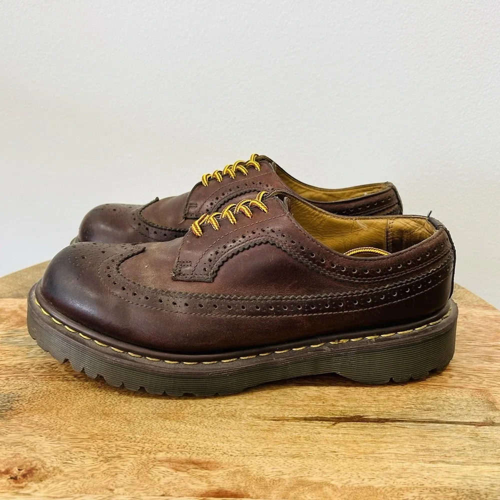 Vintage Doc Dr. Martens 3989/34 Brown  Brogue Made In England Size 10 Y2K